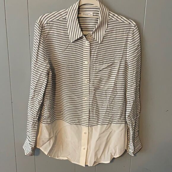 Equipment Silk Essential Stripes Blouse Size XS Cream & Navy - Picture 1 of 3